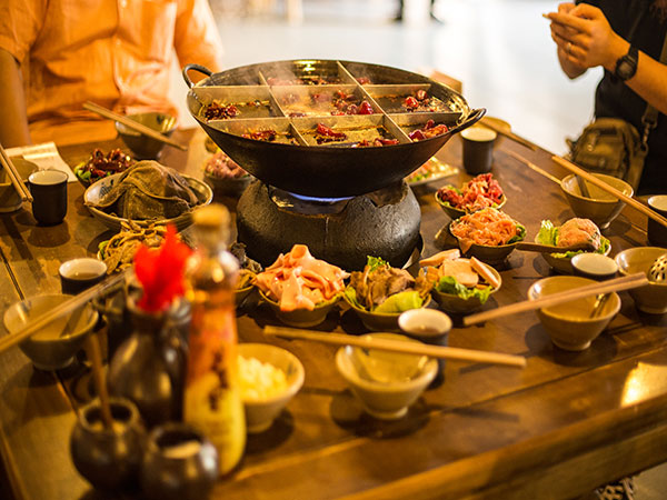Eat Hot Pot in Chengdu