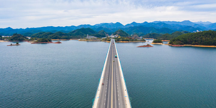 The Longest Bridges in China-Hangzhou Bay Bridge