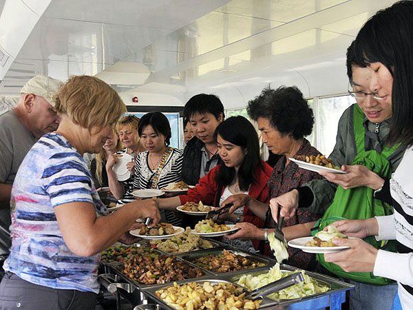 Li River Cruise Buffet Lunch