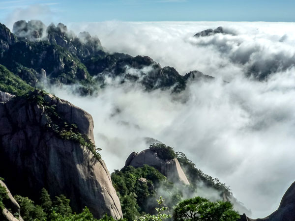 China Summer Tour Destinations-Yellow Mountain