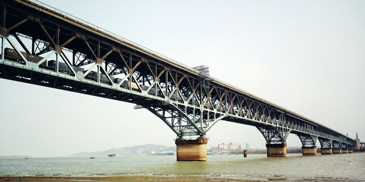 The Longest Bridges in China - Nanjing Yangtze River Bridge