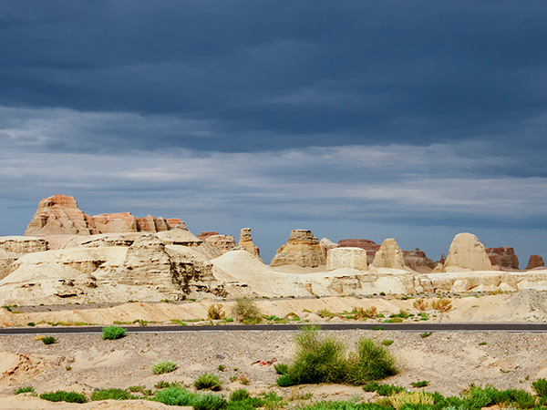 Most Beautiful Yardang Landform in China, Sanlongsha Sanlongsha