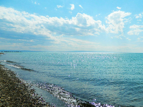 Most Famous Lakes in China - lungur Lake