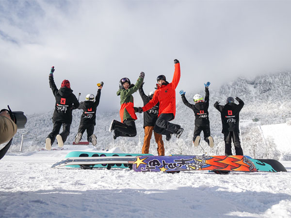 Top China Ski Resort - Chengdu Xiling Snow Mountain Ski Resort