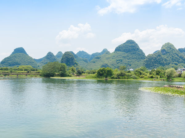 women travel in China women travel in China