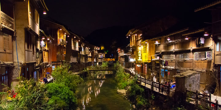 Photography Tips for Zhaoxing Dong Minority Village