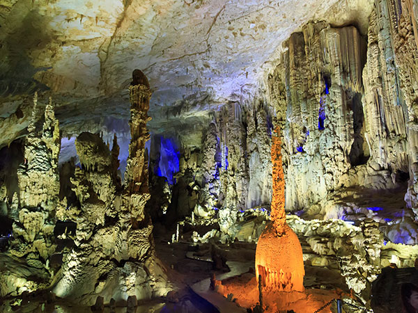 The Six Most Beautiful Caves in China-Zhijin Cave